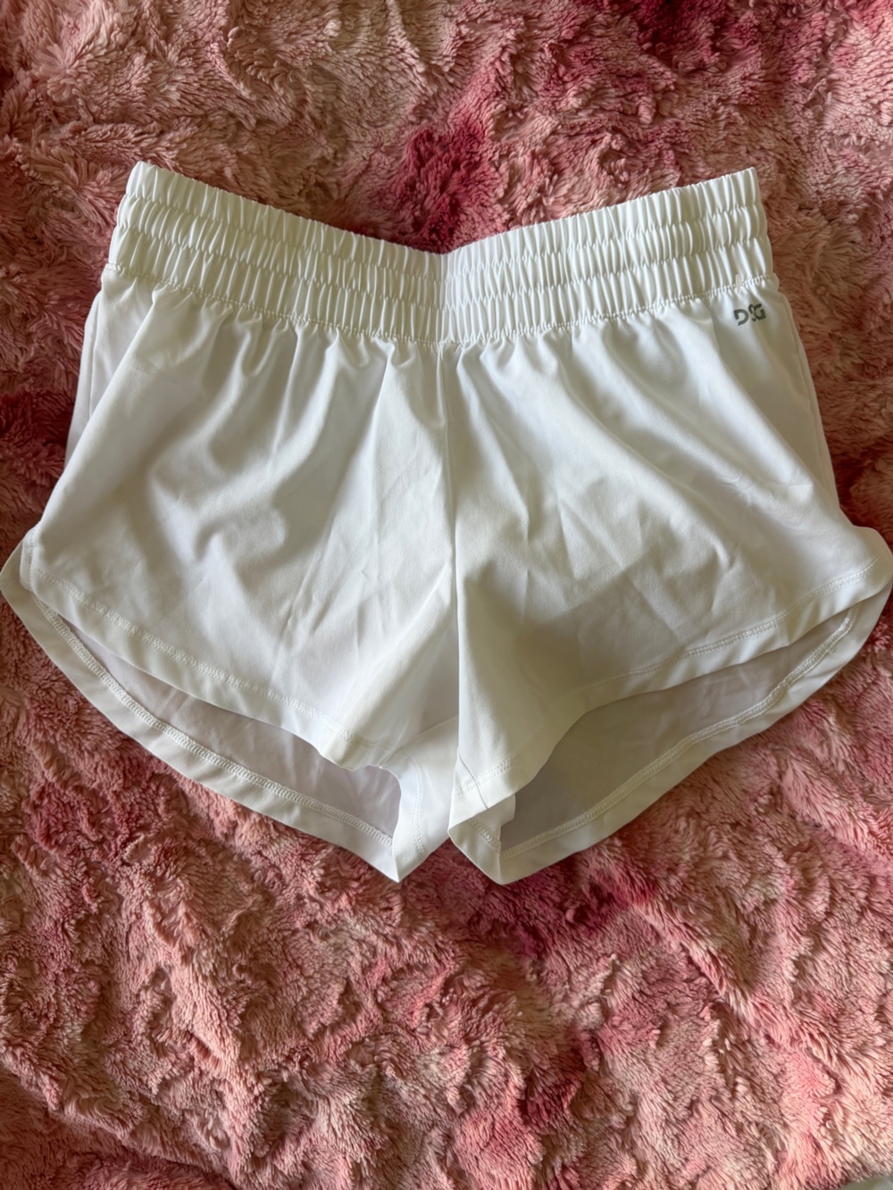 Women’s XS W white DSG Women's High Rise Stride Shorts NWOT